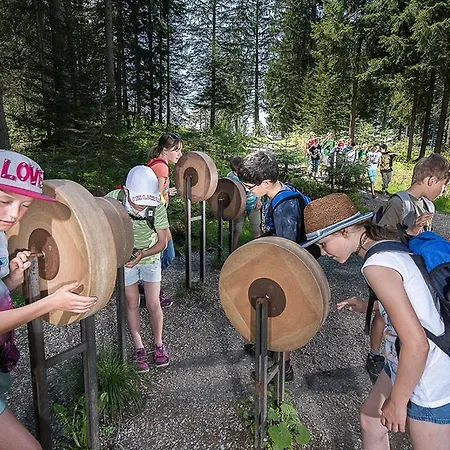 Prázdninový dům Ferienhaus Ski In Ski Out Mit Hotpot